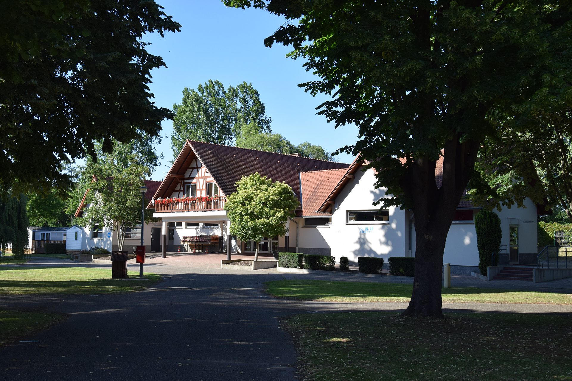 dachzelt vickywood Vickywood TEAK 135 mieten  RoofBase